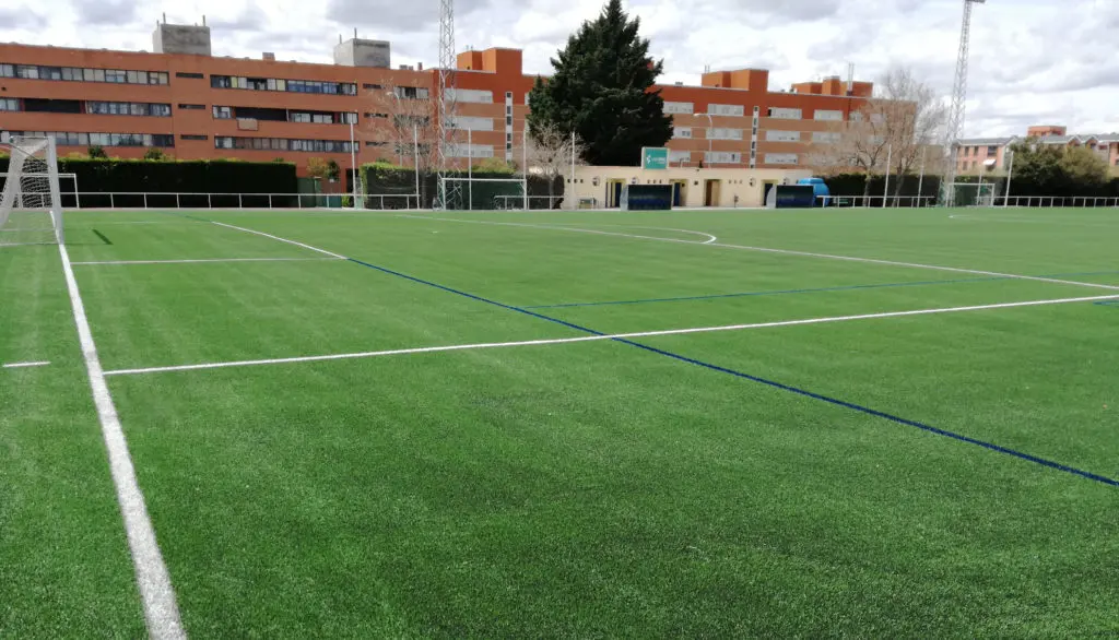 Campos fútbol Mariano Chocolate